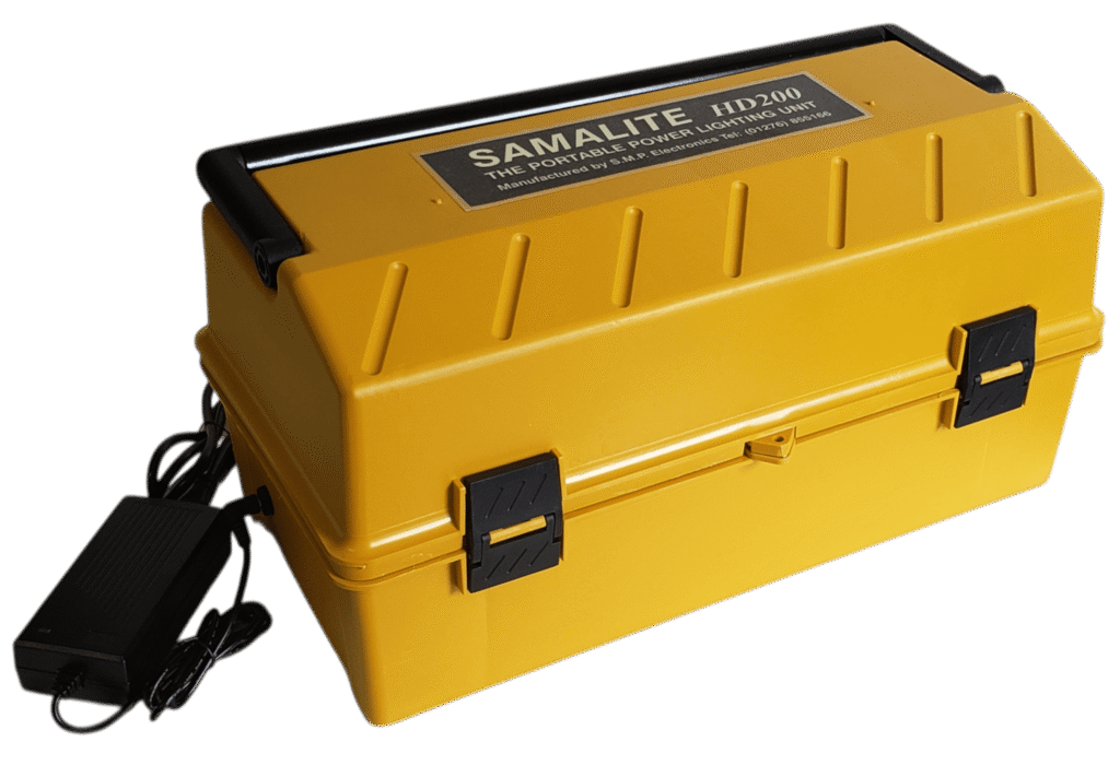 HD200 STORAGE CHARGING CASE WITH CHARGER